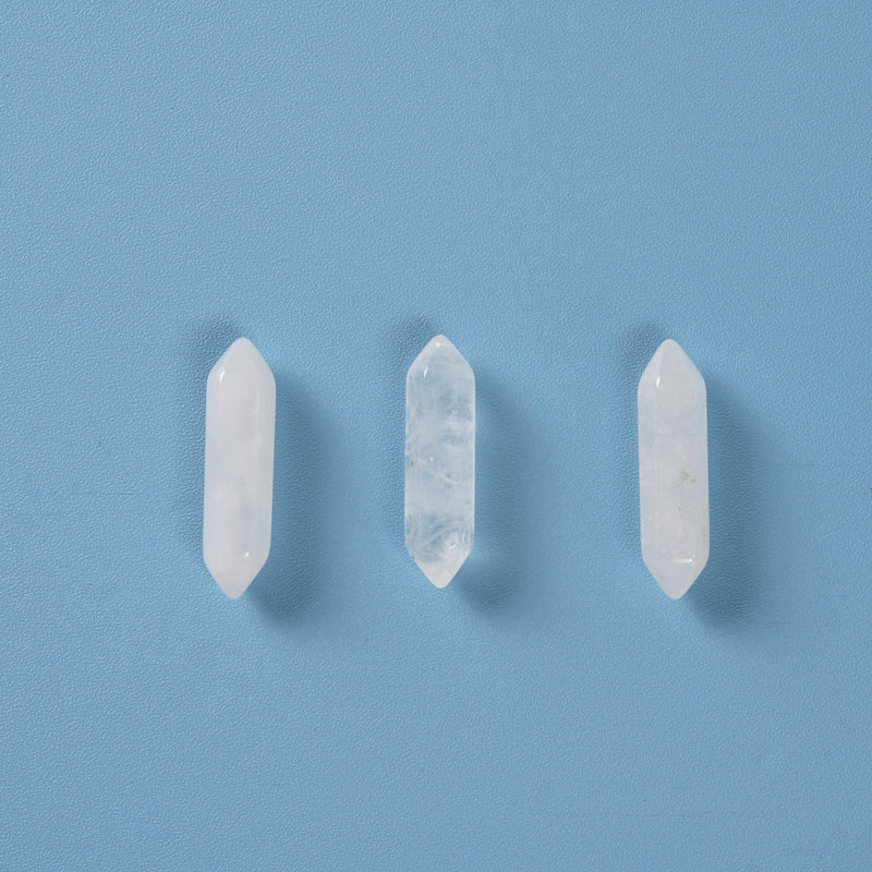 5 pieces of Clear Quartz Crystal Points, No Hole, Undrilled Natural Clear Quartz Double Pointed Gemstone, Bulk Crystal for Pendant Making.